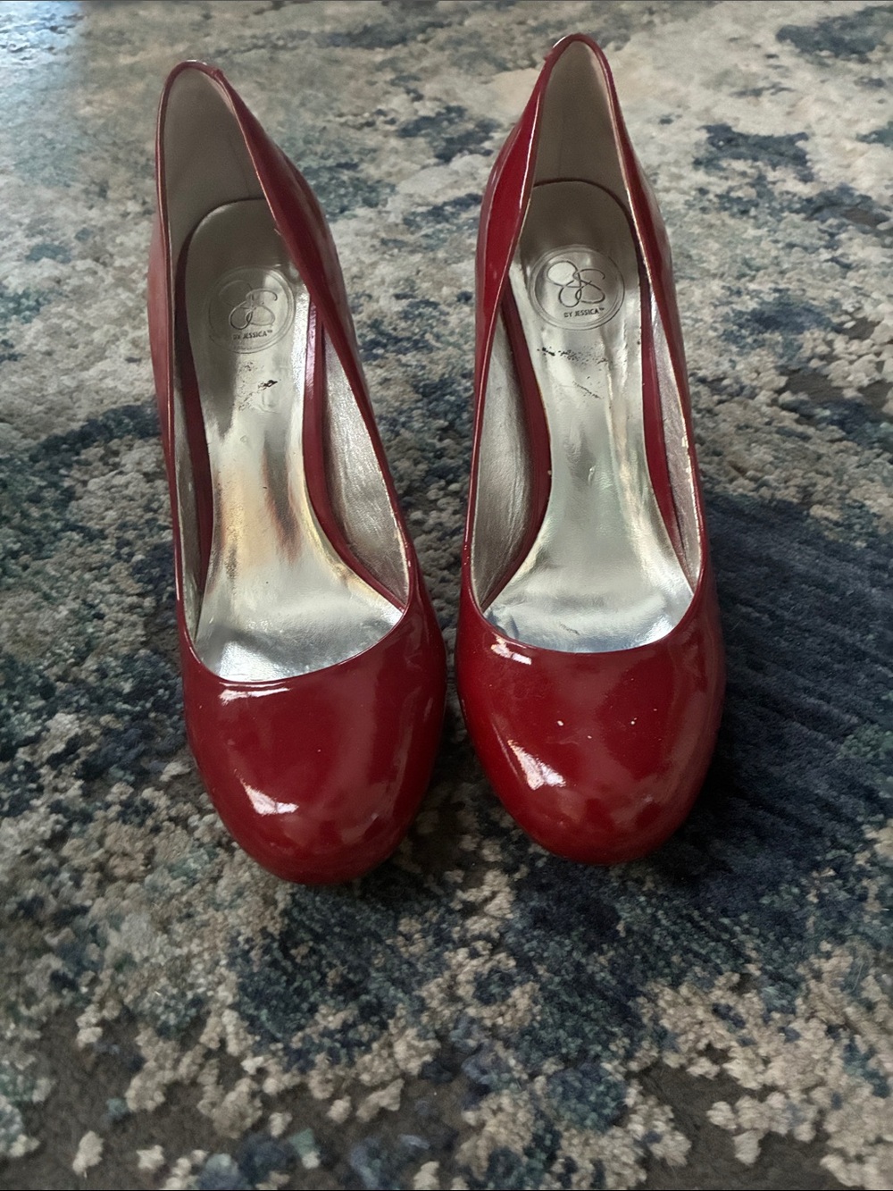 Jessica Simpson Red Patent Round-Toe Women's Pumps -